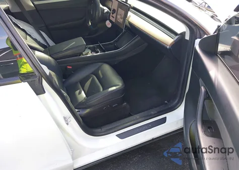 2021 Tesla Model Y Standard Range Rear-Wheel Drive from USA, damaged, VIN 5YJYGDED2MF103025